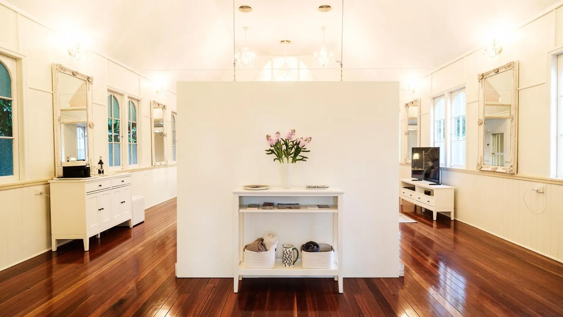 Little White Chapel Maleny Apartment
