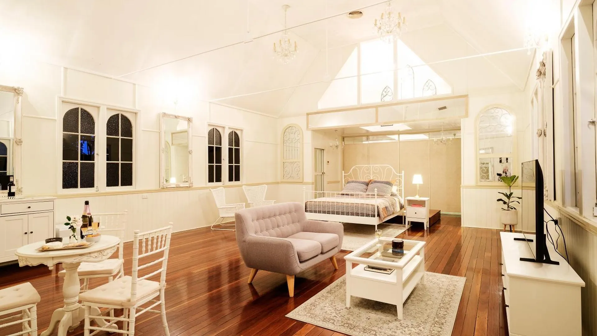 Little White Chapel Maleny Apartment