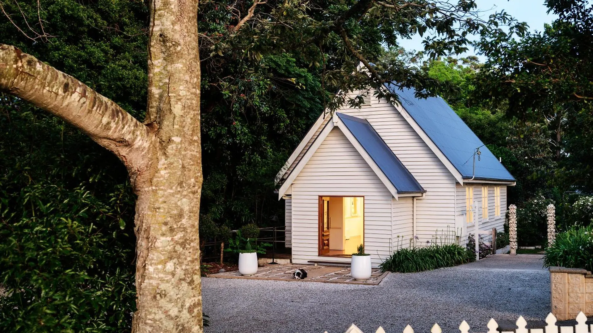 Little White Chapel Maleny Apartment Australia
