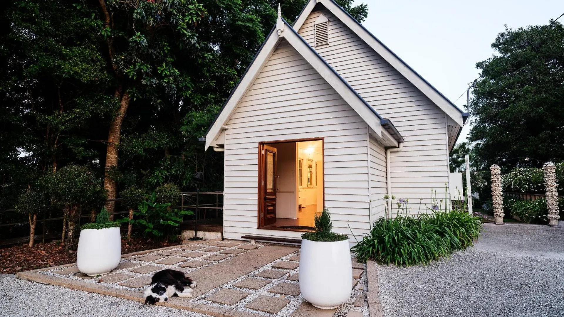 Little White Chapel Maleny Apartment
