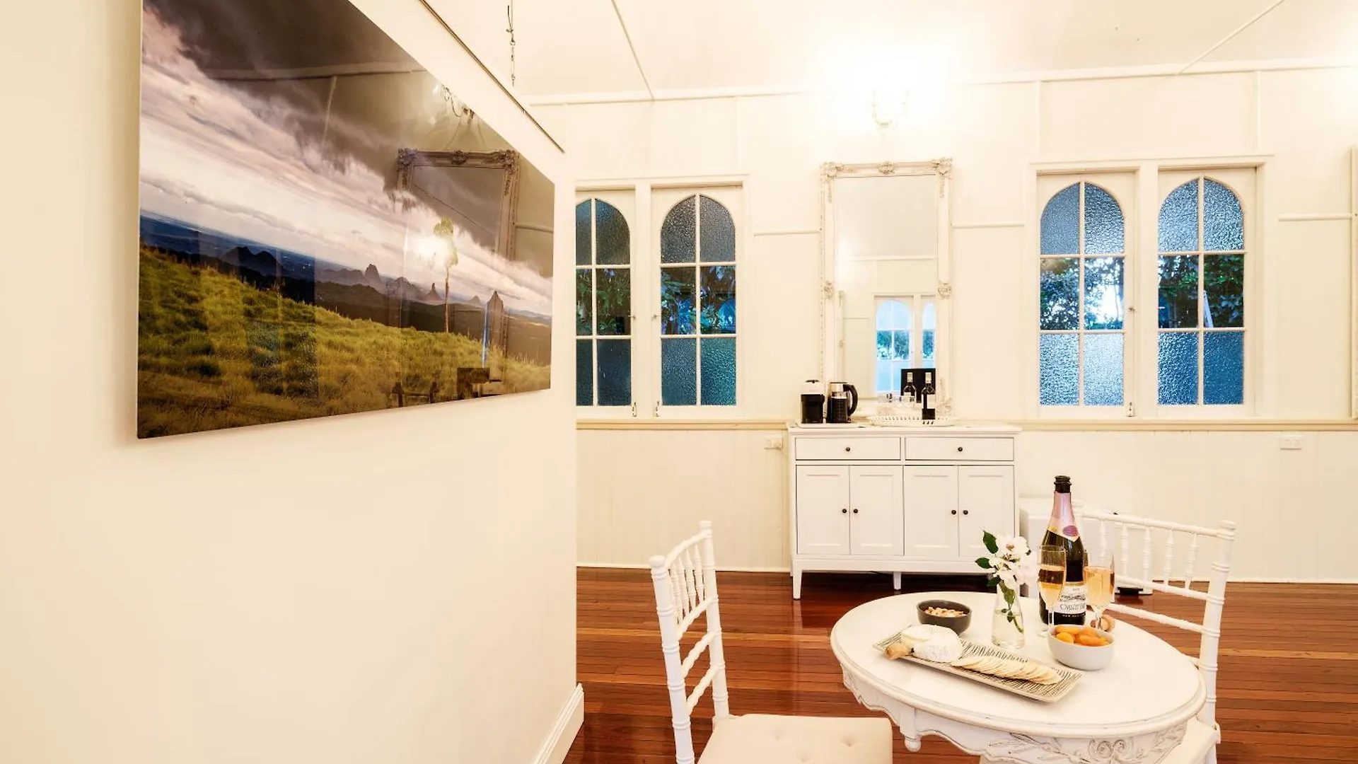 Little White Chapel Maleny Apartment
